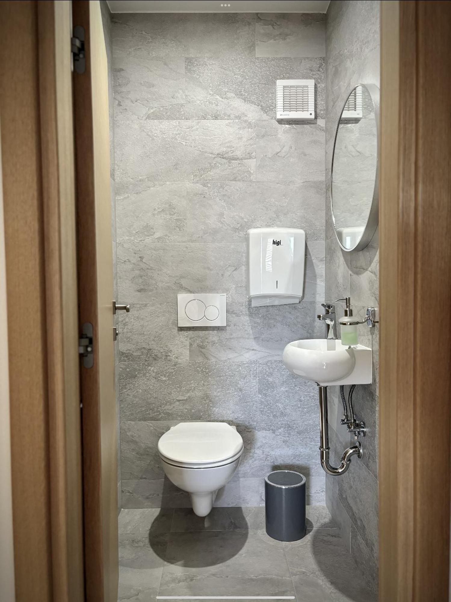 Grande Rosa Apartment Vrulje  Ngoại thất bức ảnh